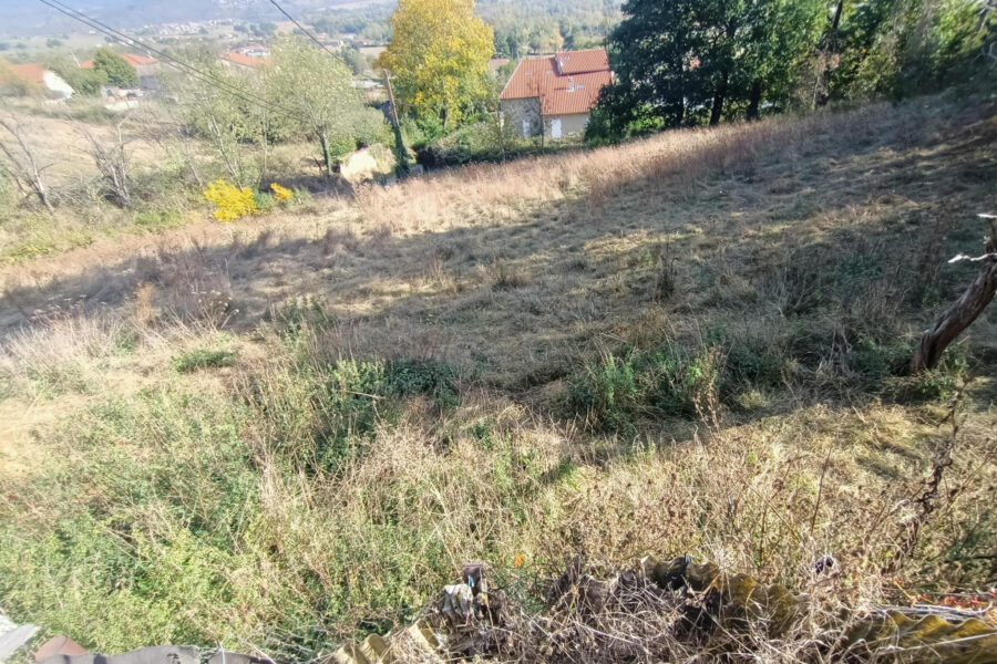 Terrain à vendre à Bas-en-Basset
