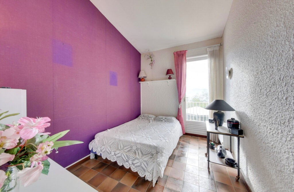 Propriété à Biviers – 7 pièces – 6 chambres – 157.11 m²