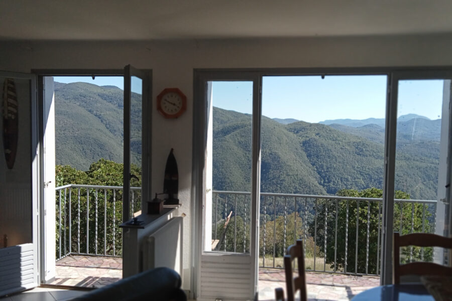 Maison à vendre à Montferrer