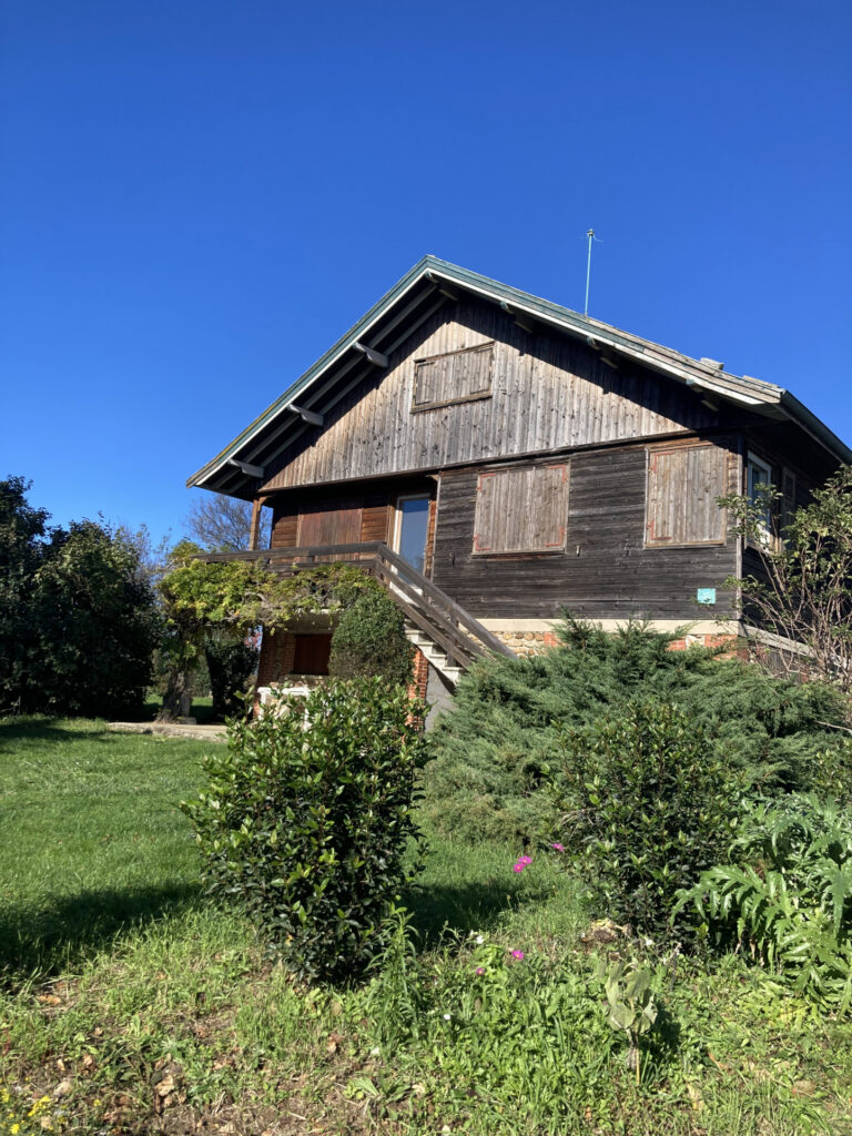 CHALET  – 10 pièces – 6 chambres – 156 m²