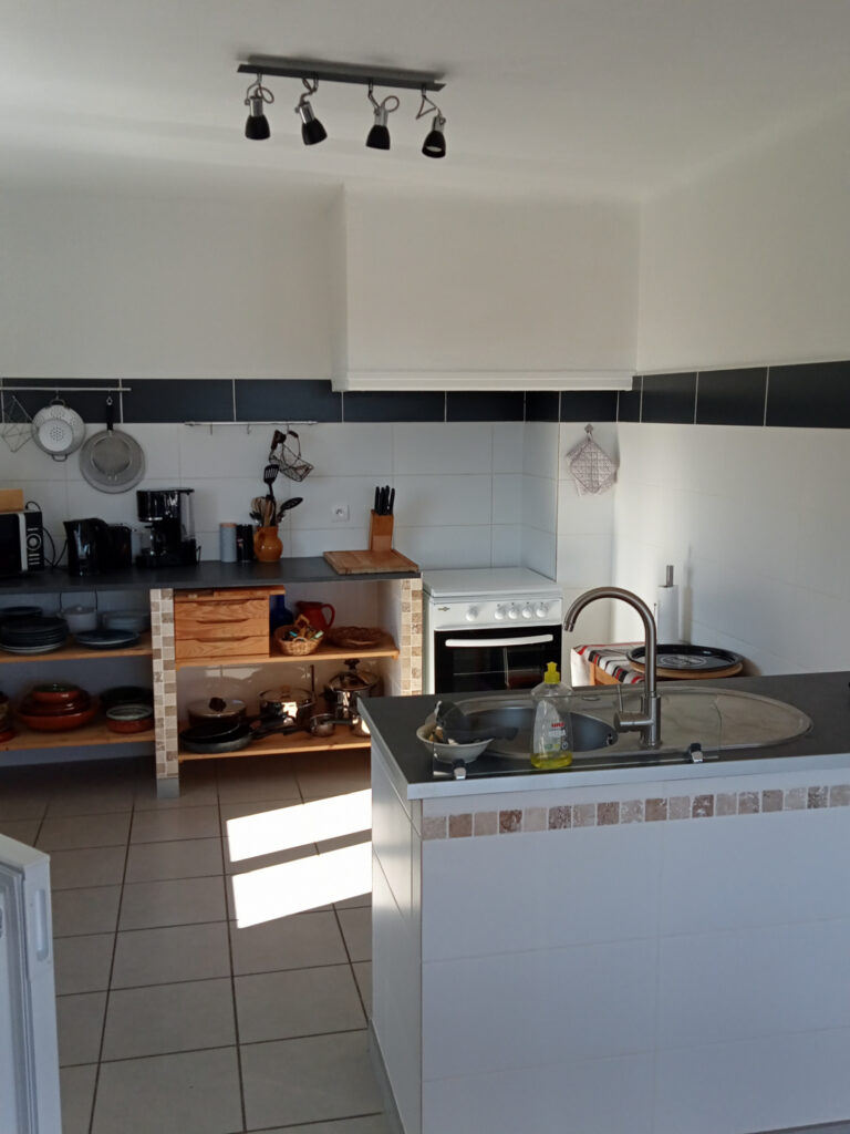 Mas F9 + maison F5 avec forêt à acheter dans le sud de la Fr – 14 pièces – 8 chambres – 230 m²