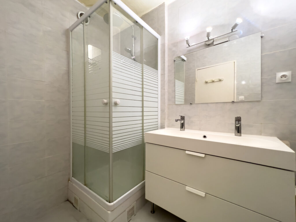 Appartement 4 pièces de 79,69m2 + parking + cave – 4 pièces – 3 chambres – 79 m²