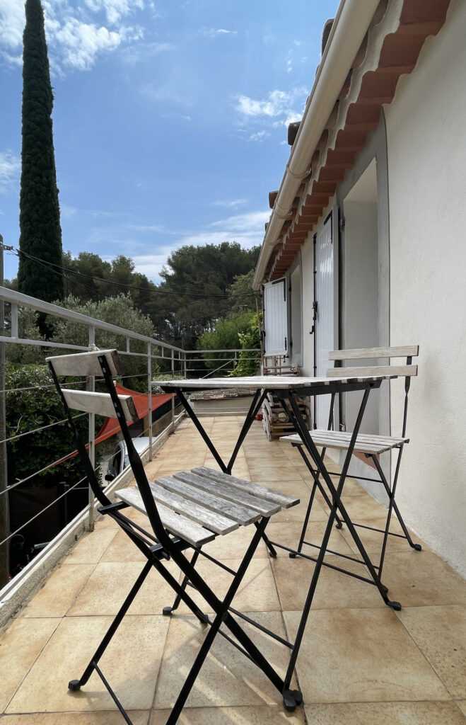 Maison 3 pièces 62 m2 avec terrasse et cour privative  – 3 pièces – 2 chambres – 62 m²