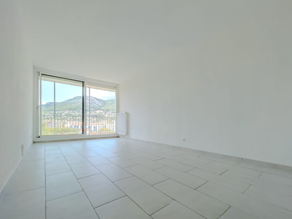 Appartement 4 pièces de 79,69m2 + parking + cave – 4 pièces – 3 chambres – 79 m²