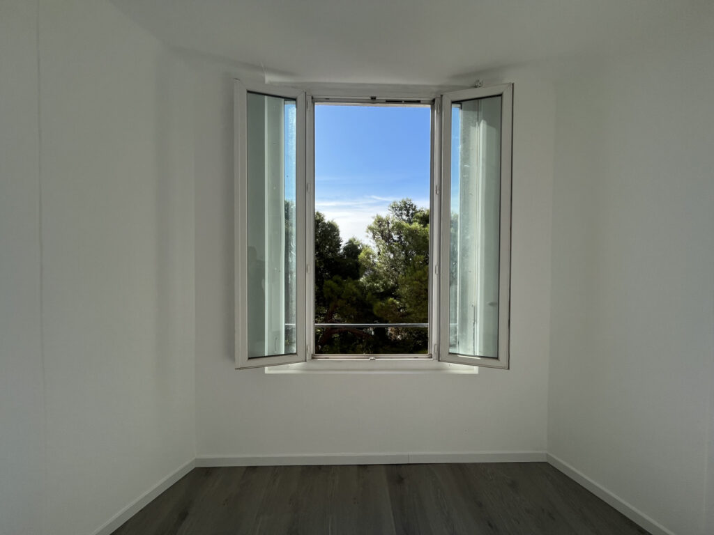 TOULON / FARON – Appartement 3 pièces  – 3 pièces – 2 chambres – 52.75 m²