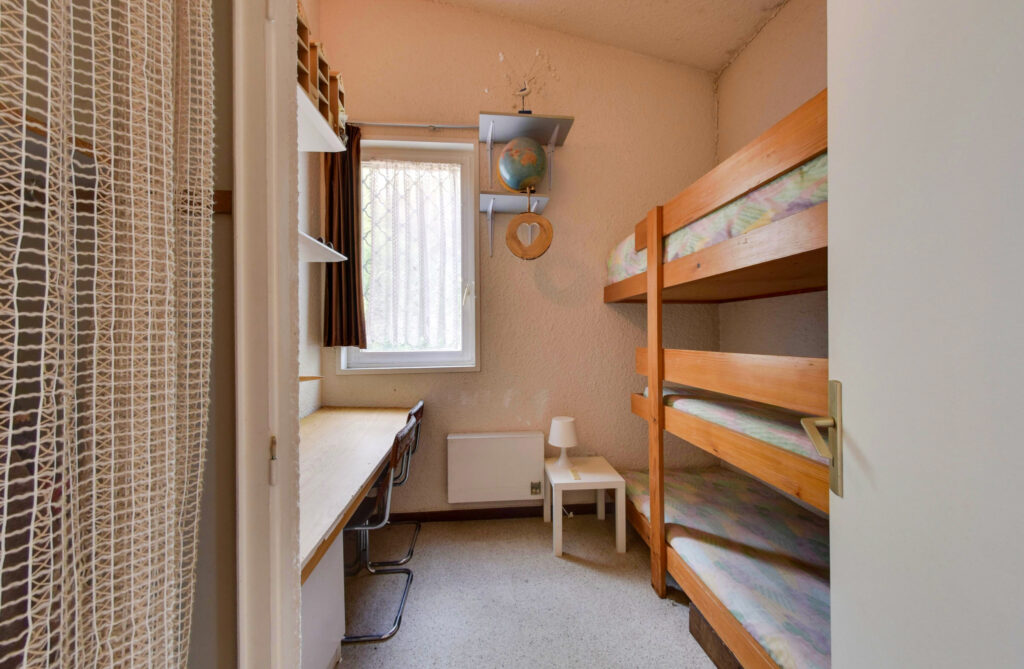 Propriété à Biviers – 7 pièces – 6 chambres – 157.11 m²