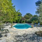 Magnifique propriété sur Aix en Provence avec terrain et pis – 7 pièces – 6 chambres – 260 m²