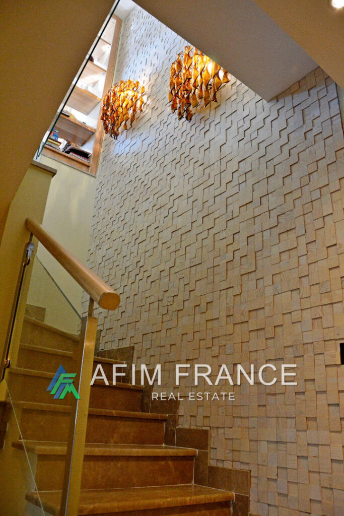 vente villa 6 Pièce(s) – 6 pièces – 4 chambres – 155.00 m²