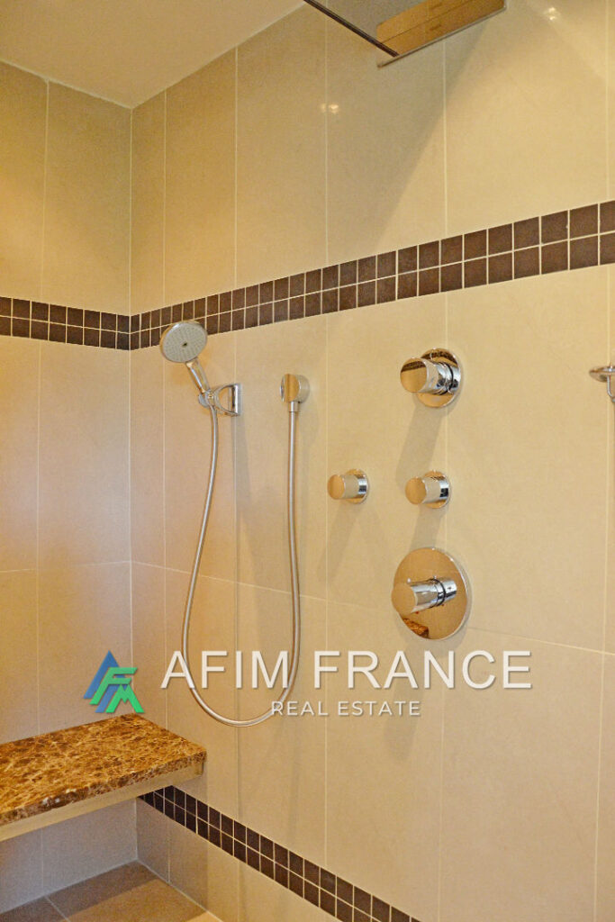 vente villa 6 Pièce(s) – 6 pièces – 4 chambres – 155.00 m²