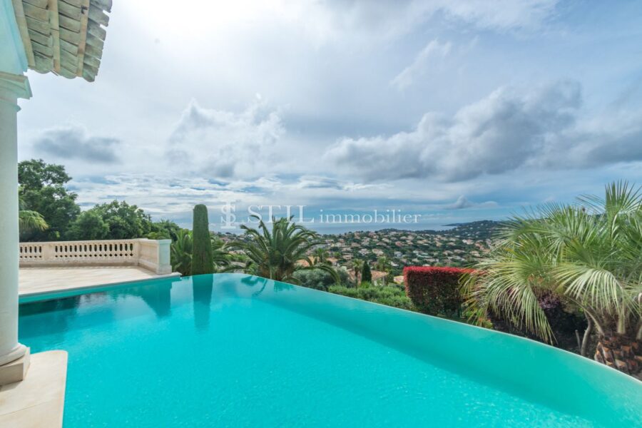 Maison à vendre à Sainte-maxime