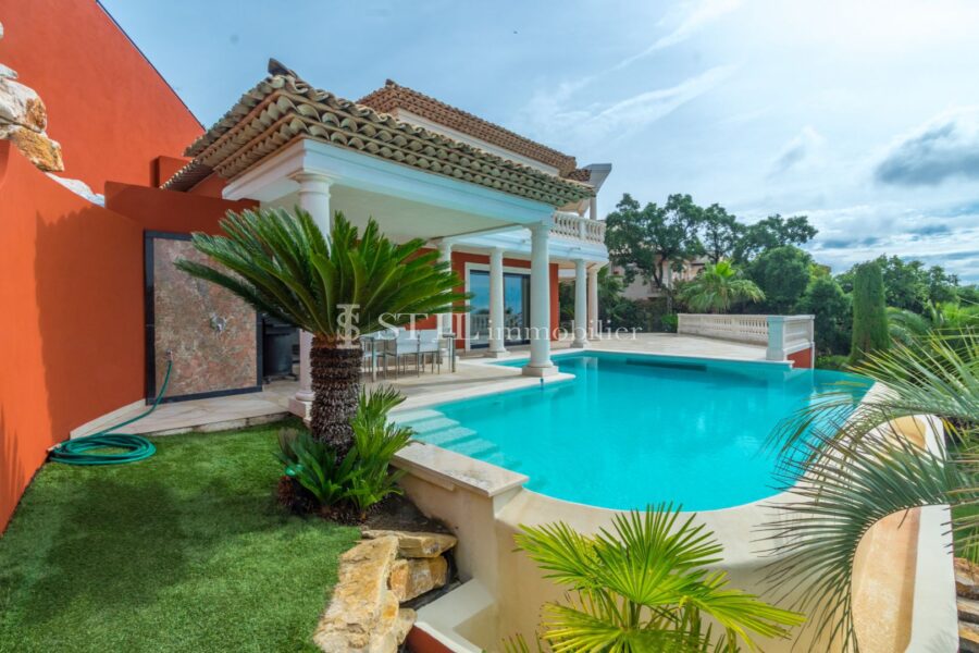 Maison à vendre à Sainte-maxime