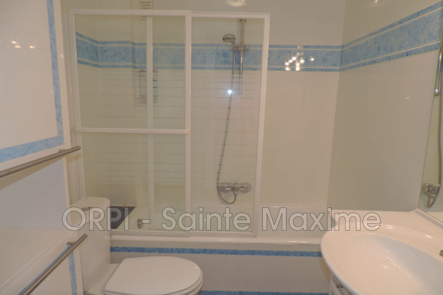 Appartement à louer à Sainte-maxime