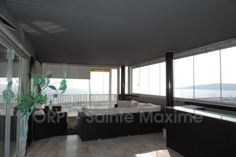 Appartement à louer à Sainte-maxime