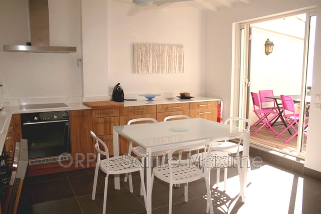 location mas 4 Pièce(s) – 4 pièces – 3 chambres – 73.00 m²