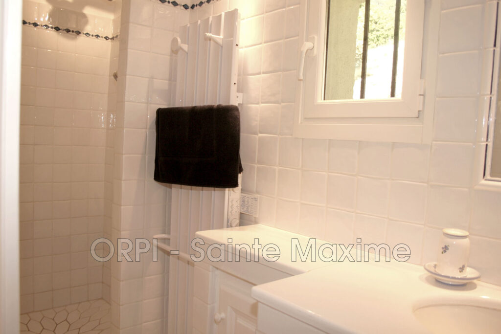 location mas 4 Pièce(s) – 4 pièces – 3 chambres – 73.00 m²