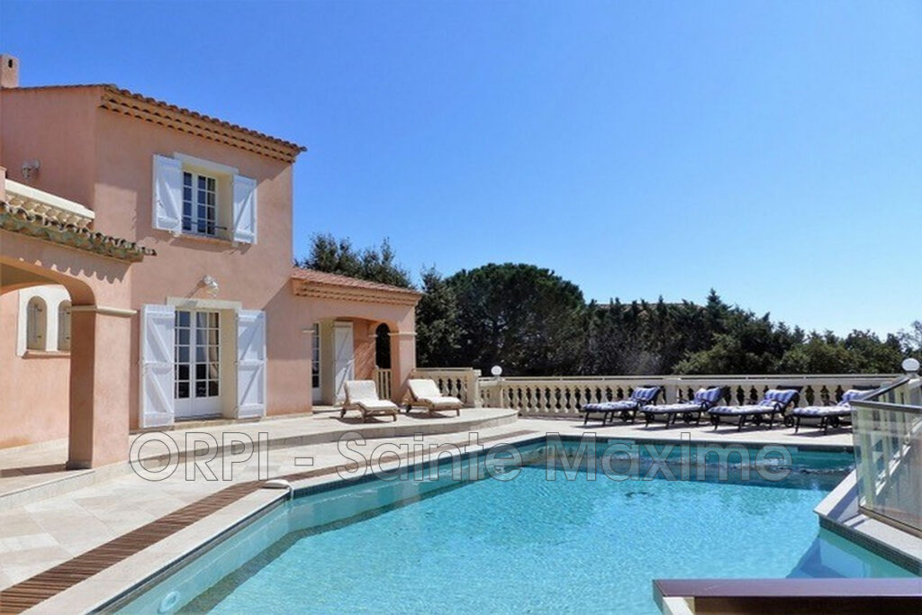 location villa 5 Pièce(s) – 5 pièces – 4 chambres – 180.00 m²