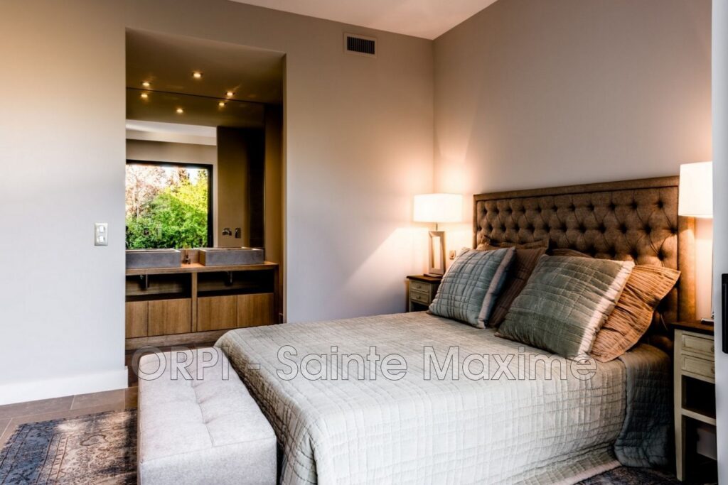 location villa 6 Pièce(s) – 6 pièces – 4 chambres – 150.00 m²