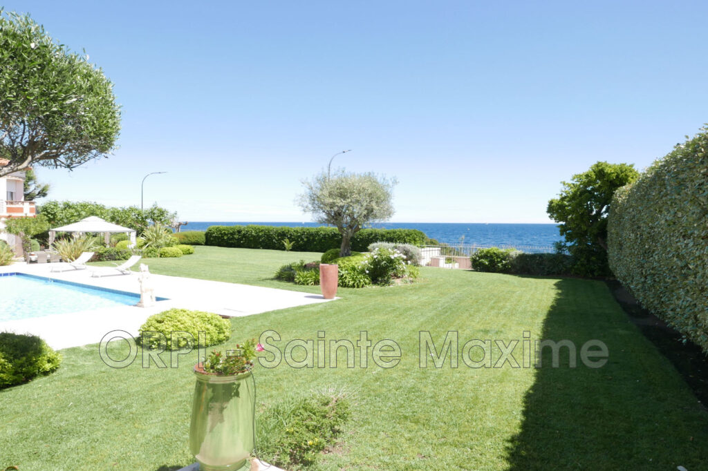 location villa 5 Pièce(s) – 5 pièces – 5 chambres – 296.00 m²