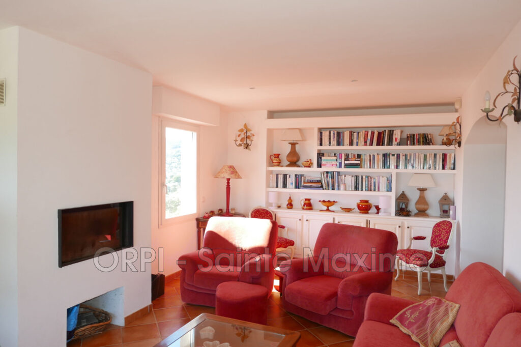 location villa provençale 6 Pièce(s) – 6 pièces – 5 chambres – 200.00 m²