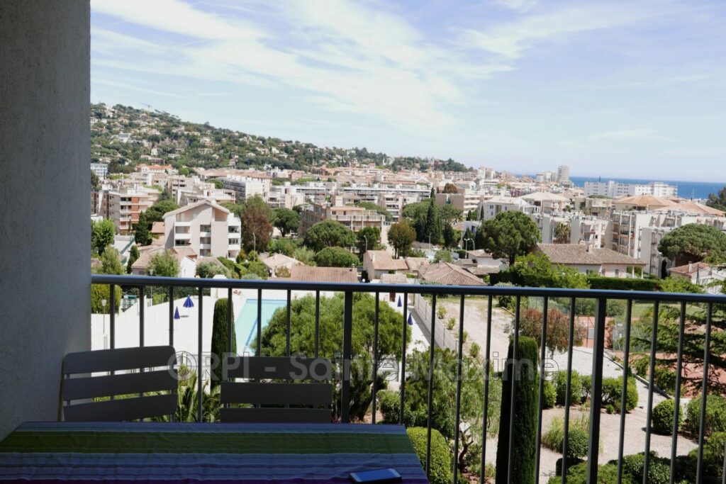 location appartement 1 Pièce(s) – 1 pièce – NR chambres – 28.00 m²