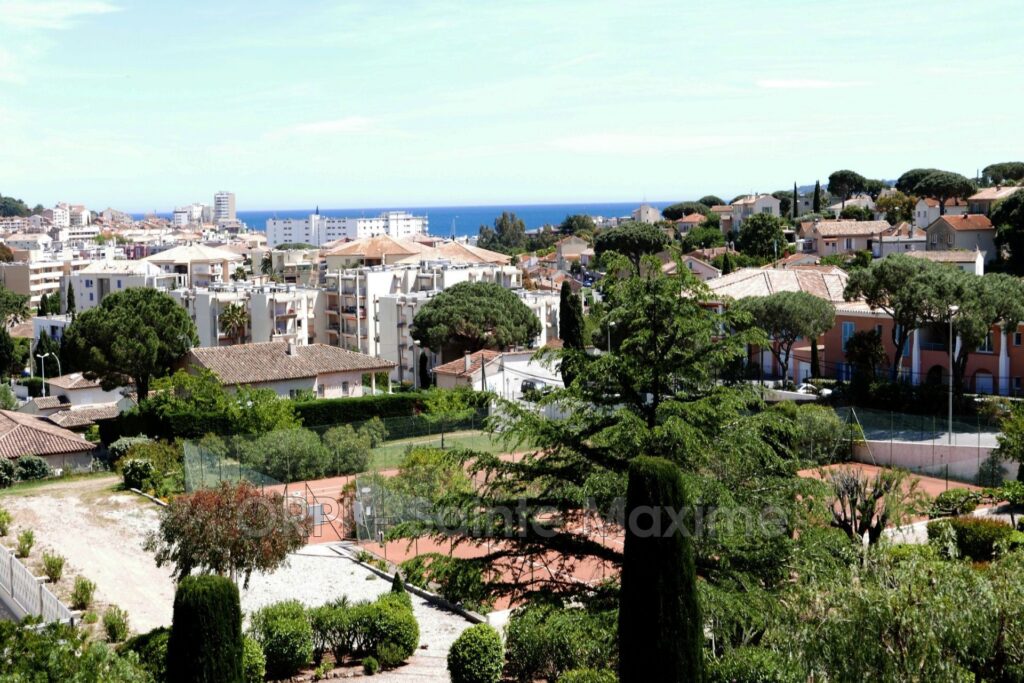 location appartement 1 Pièce(s) – 1 pièce – NR chambres – 28.00 m²