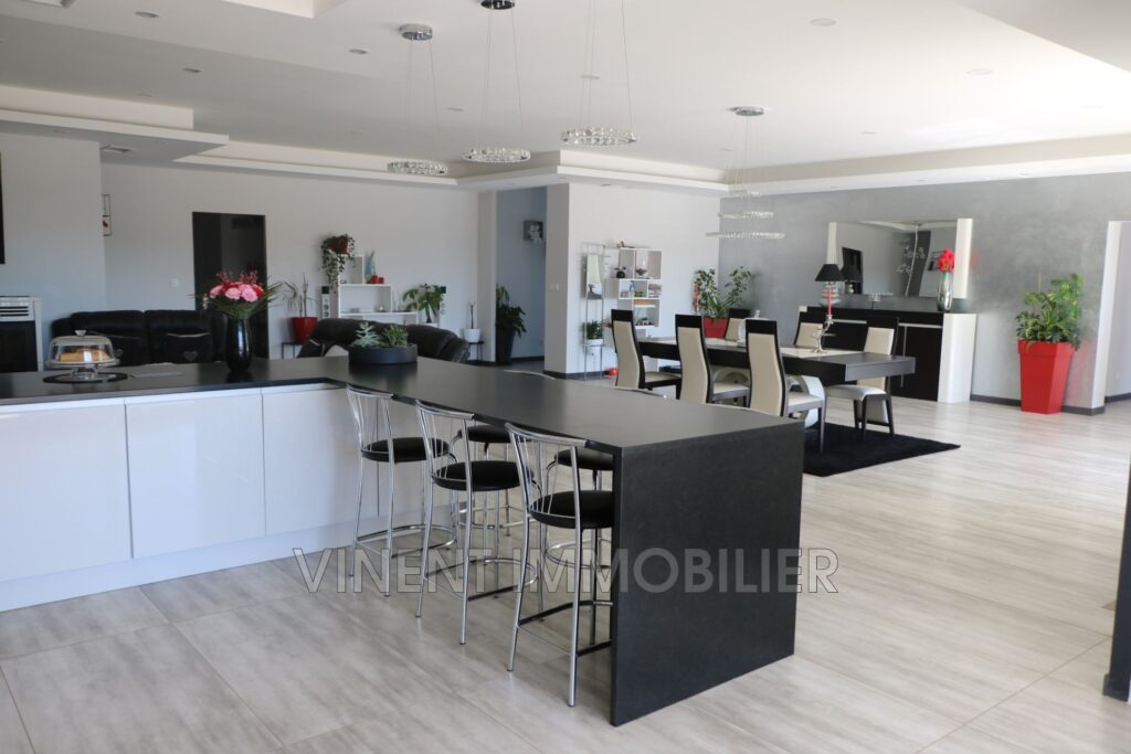 vente bastide 7 Pièce(s) – 7 pièces – 4 chambres – 330.00 m²