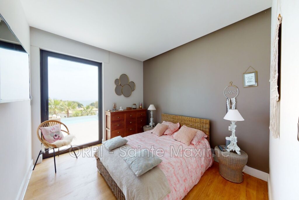 location maison contemporaine 5 Pièce(s) – 5 pièces – 4 chambres – 175.00 m²