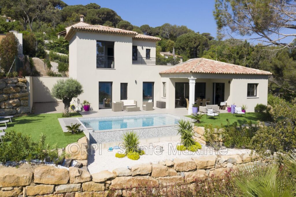 location maison contemporaine 5 Pièce(s) – 5 pièces – 4 chambres – 175.00 m²