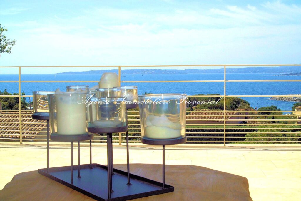 location villa 5 Pièce(s) – 5 pièces – 4 chambres – 200.00 m²