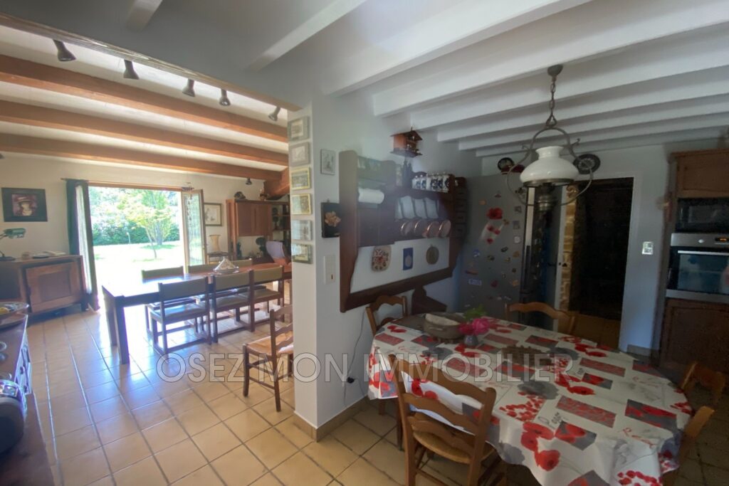vente maison de campagne 5 Pièce(s) – 5 pièces – 4 chambres – 148.00 m²