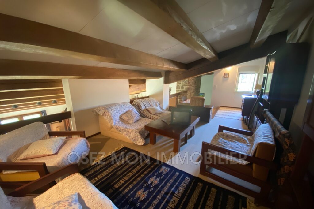 vente maison de campagne 5 Pièce(s) – 5 pièces – 4 chambres – 148.00 m²