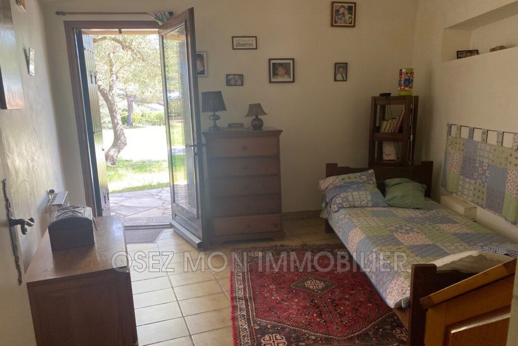 vente maison de campagne 5 Pièce(s) – 5 pièces – 4 chambres – 148.00 m²