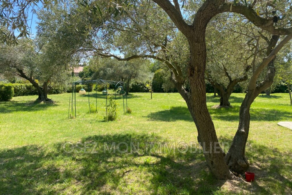 vente maison de campagne 5 Pièce(s) – 5 pièces – 4 chambres – 148.00 m²