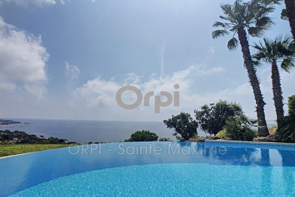 location villa provençale 6 Pièce(s) – 6 pièces – 5 chambres – 220.00 m²