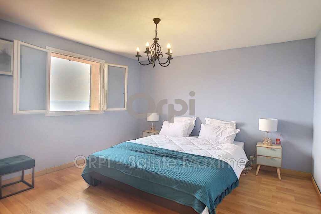 location villa provençale 6 Pièce(s) – 6 pièces – 5 chambres – 220.00 m²