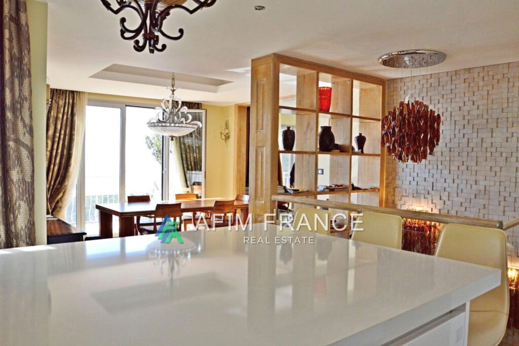 vente villa 6 Pièce(s) – 6 pièces – 4 chambres – 155.00 m²