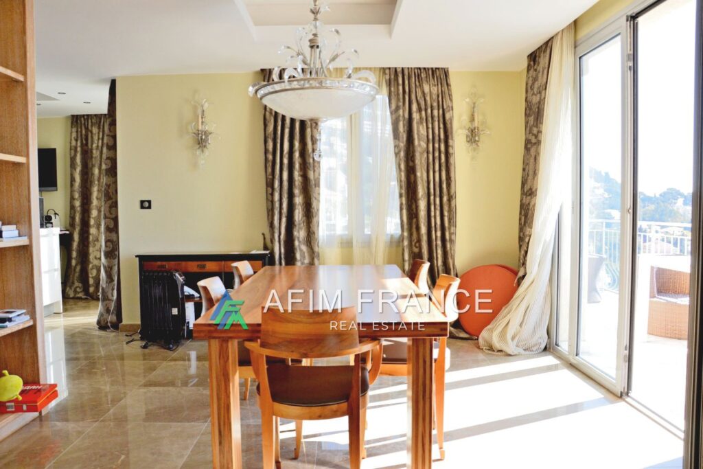 vente villa 6 Pièce(s) – 6 pièces – 4 chambres – 155.00 m²