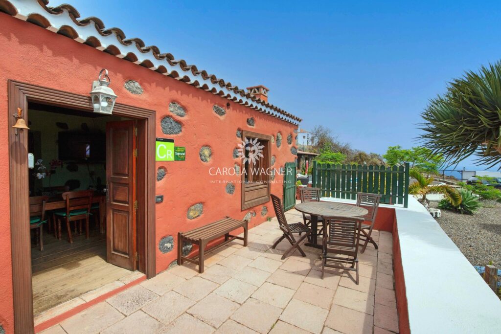 vente Gîtes 6 Pièce(s) – 6 pièces – 4 chambres – 166.00 m²