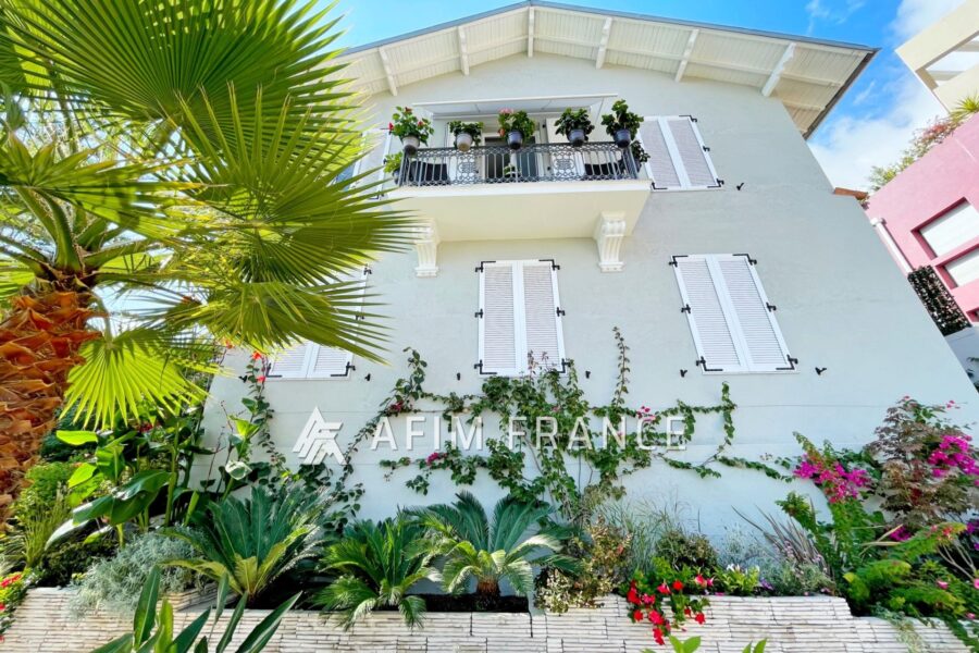 Maison à vendre à Beausoleil
