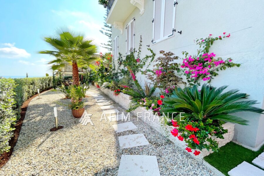 Maison à vendre à Beausoleil