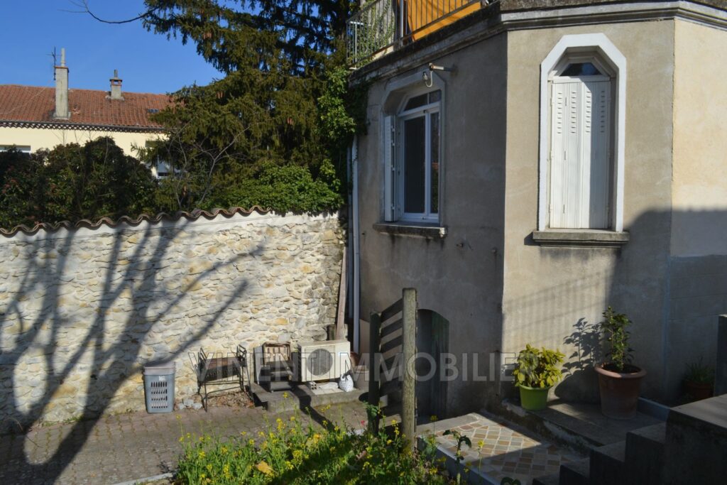 vente maison de ville 4 Pièce(s) – 4 pièces – 3 chambres – 116.00 m²