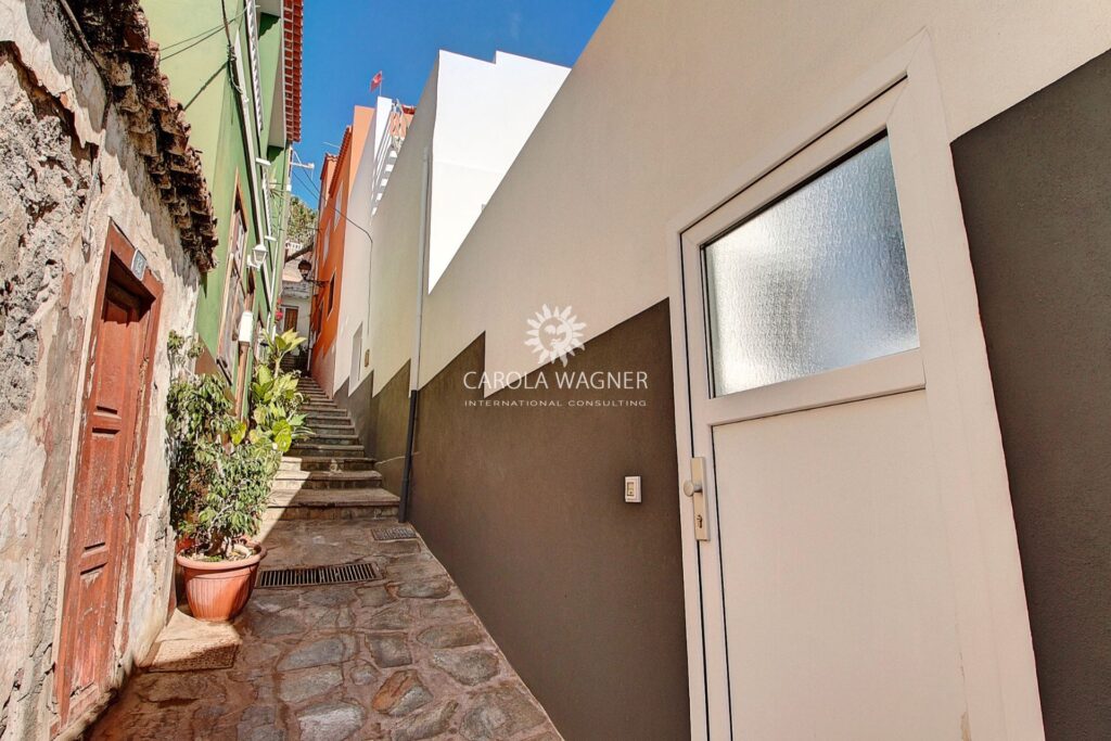 vente maison de village 3 Pièce(s) – 3 pièces – 2 chambres – 100.00 m²