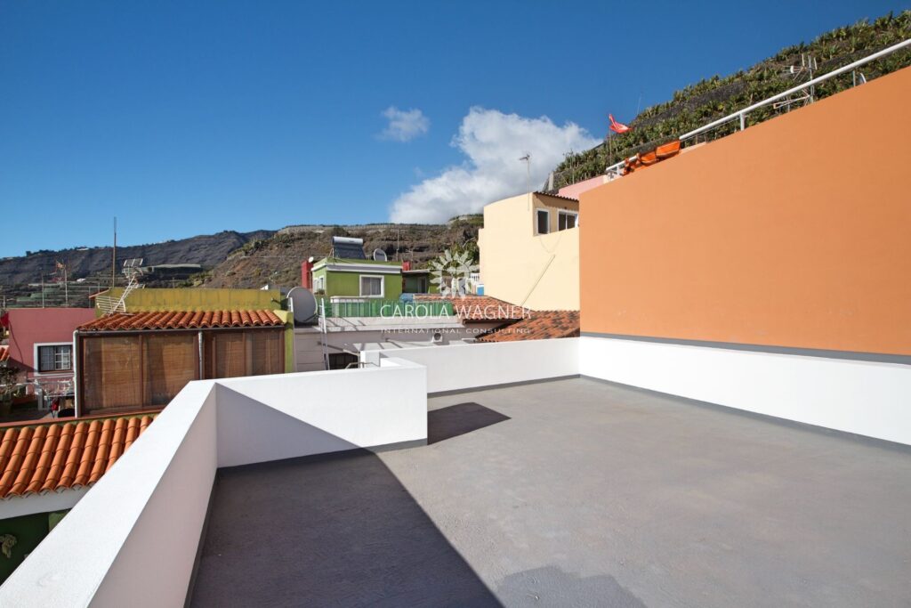 vente maison de village 3 Pièce(s) – 3 pièces – 2 chambres – 100.00 m²