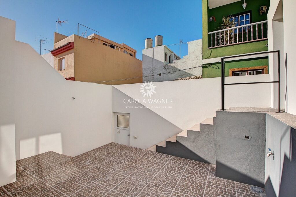 vente maison de village 3 Pièce(s) – 3 pièces – 2 chambres – 100.00 m²