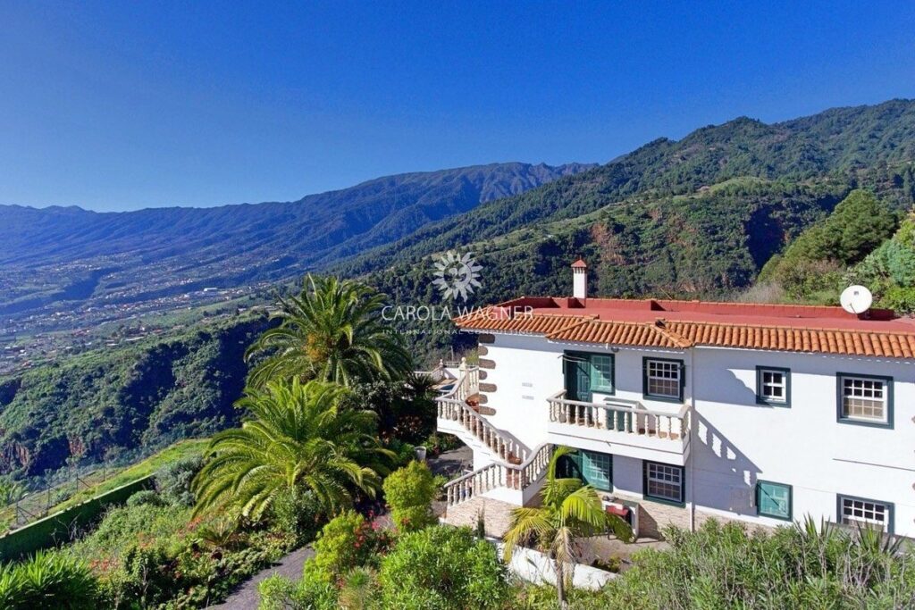 vente propriété 12 Pièce(s) – 12 pièces – 8 chambres – 200.00 m²