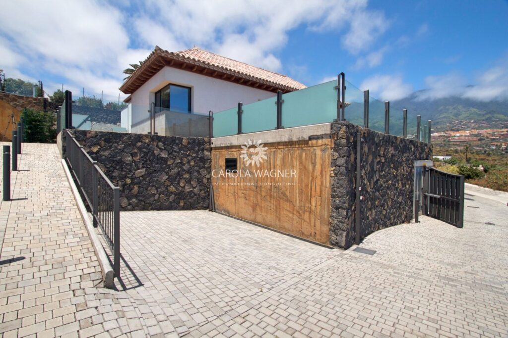 vente villa 5 Pièce(s) – 5 pièces – 4 chambres – 150.00 m²