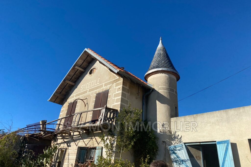 vente propriété – NR pièces – NR chambres – 250.00 m²