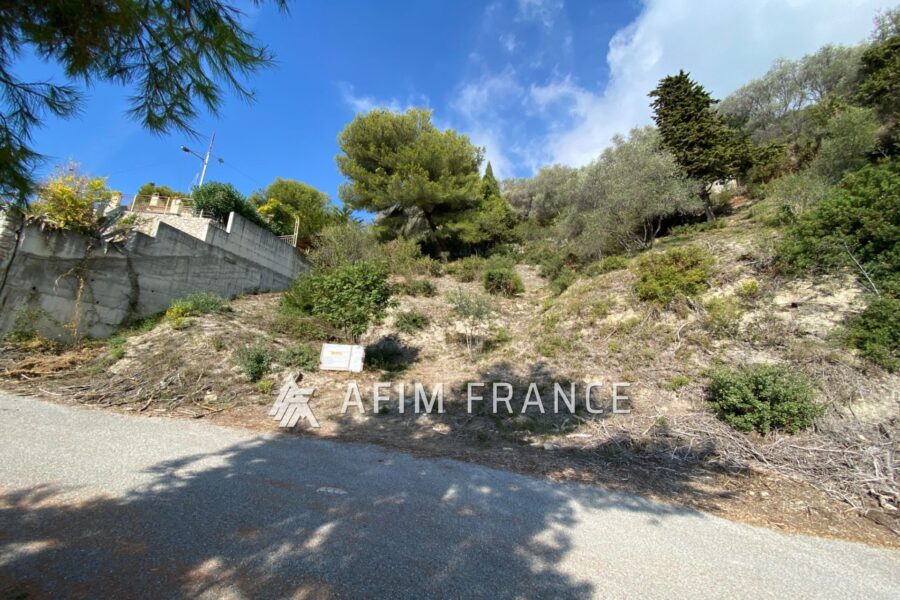 Terrain à vendre à Menton
