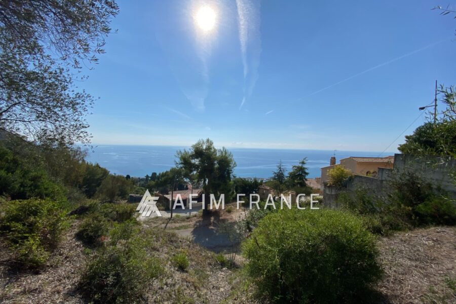 Terrain à vendre à Menton