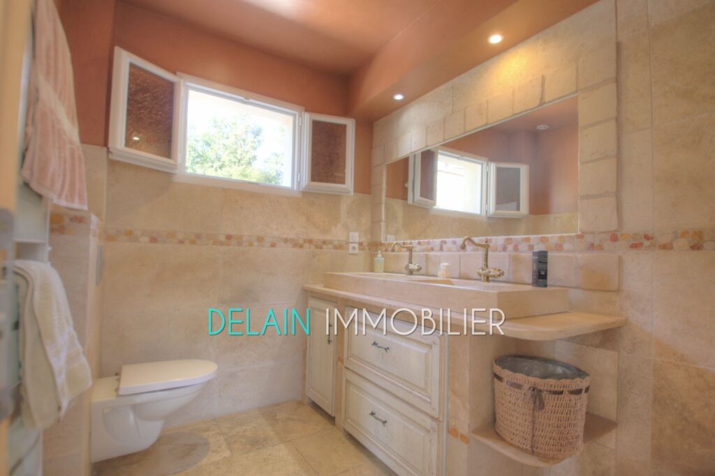 vente villa provençale 4 Pièce(s) – 4 pièces – 3 chambres – 150.00 m²
